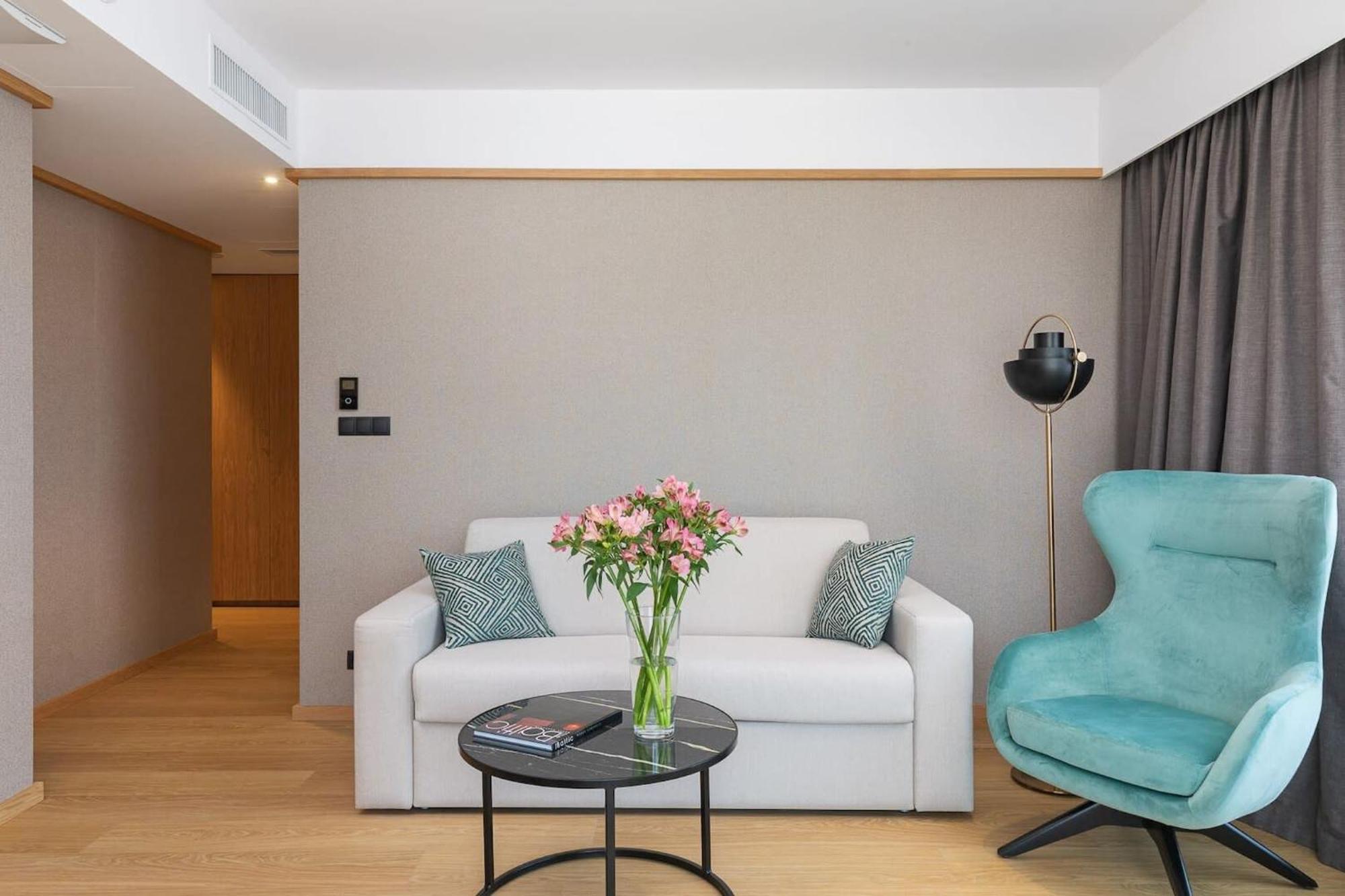 Apartamenty Deo Plaza By Rent Like Home Gdańsk Eksteriør billede
